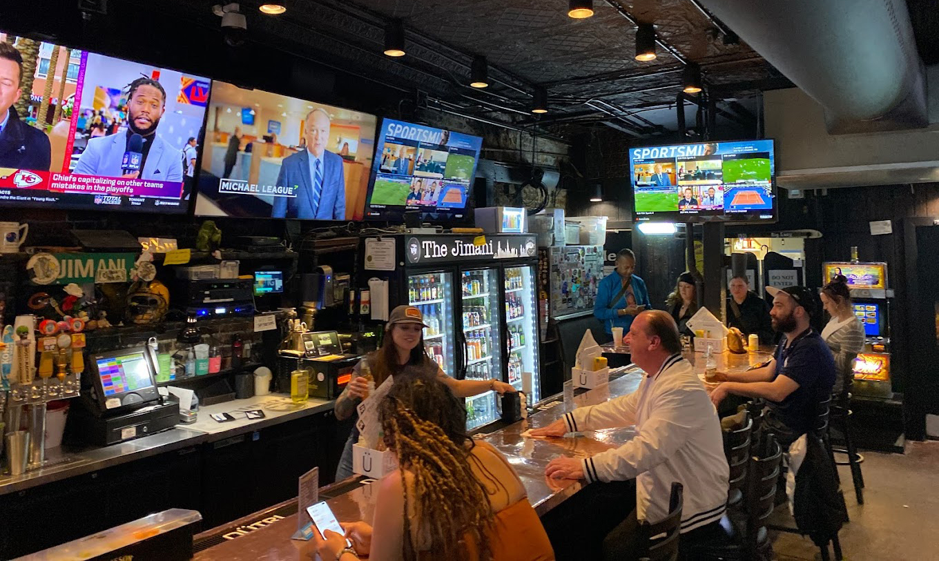 Bar photo 1